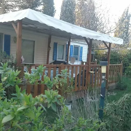 Camping 4 Personnes Cobonne