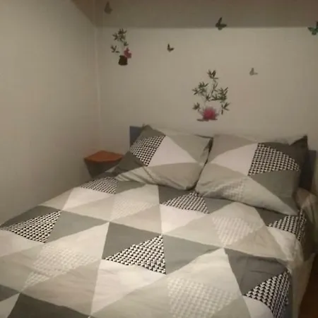 Camping 4 Personnes Camping *